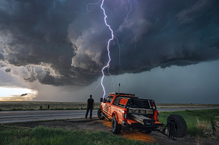 Thunder Light Wonders: The Hidden Story Behind Lightning and Storm Energy